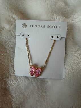 Kendra Scott Pink Haley Bow Gold Short Pendant Necklace